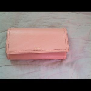 COPY - Fossil ladies Logan wallet, never used